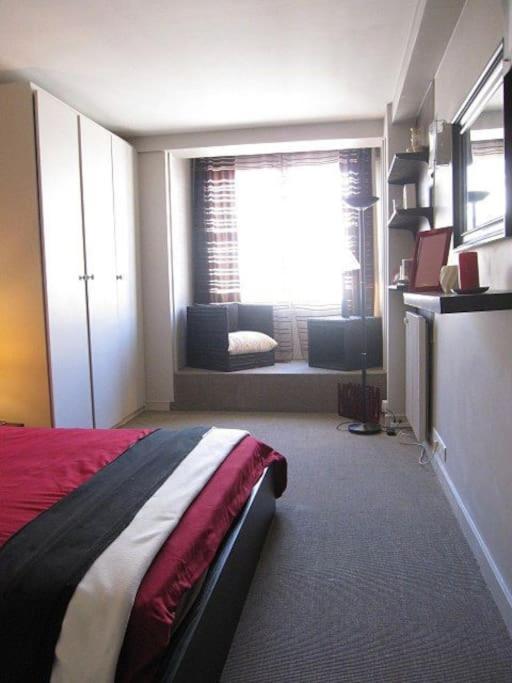 Appartement Victor Hugo Carrefour Pompe 16e Proche Etoile Et Tour Eiffel